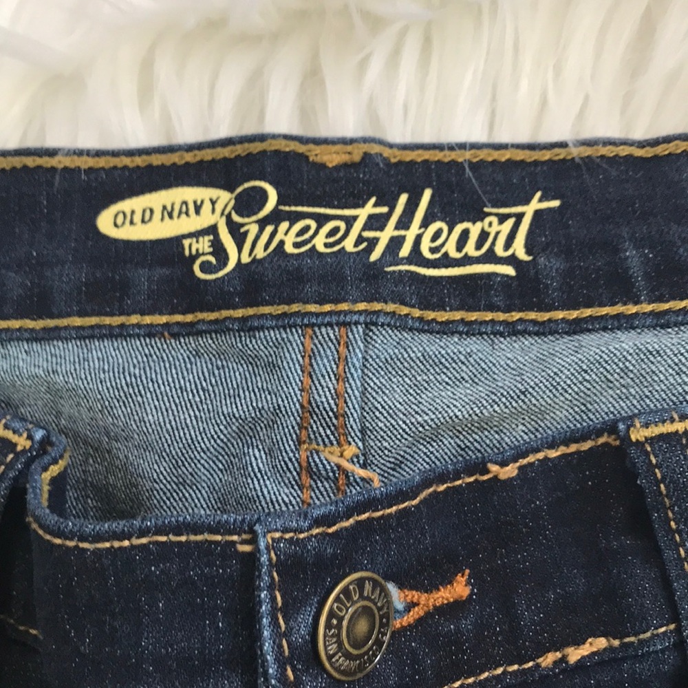 Old navy jeans - Picture 2 of 5